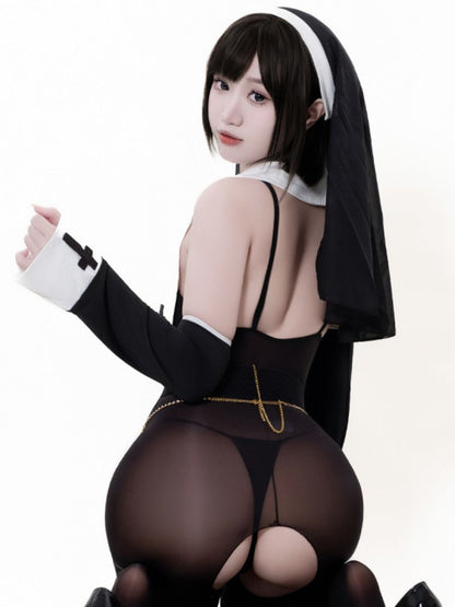 Gothic Battle Nun Cosplay Costume