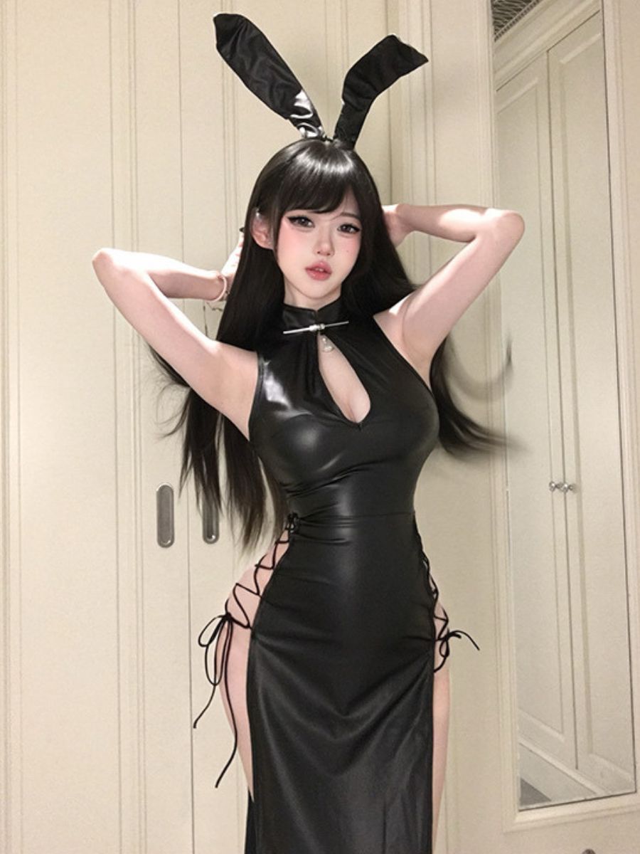 Retro PU Leather Bunny Costume